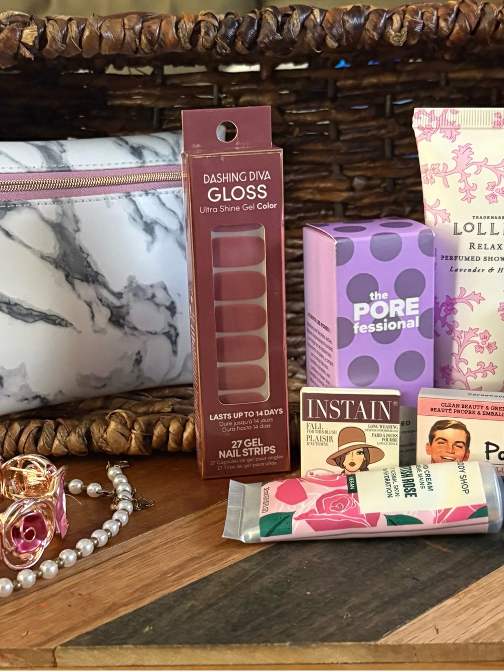 Mom’s Day Out Beauty Bundle | Benefit, Lollia, The Balm, Dashing Diva